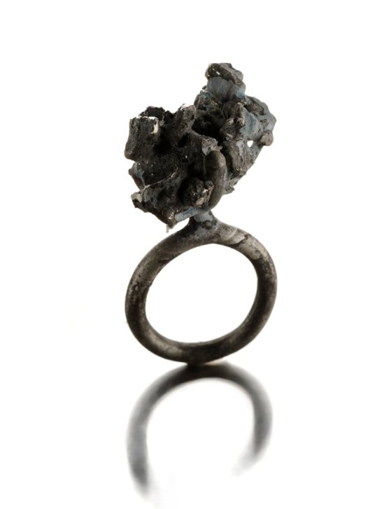 Catalina Brenes - MORFOSI SERIES RING, 2011. Silver. Photo courtesy of the artist
